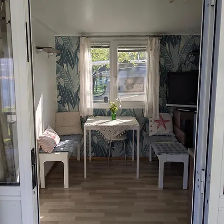 Adria Lido Di , Direct On & Town *